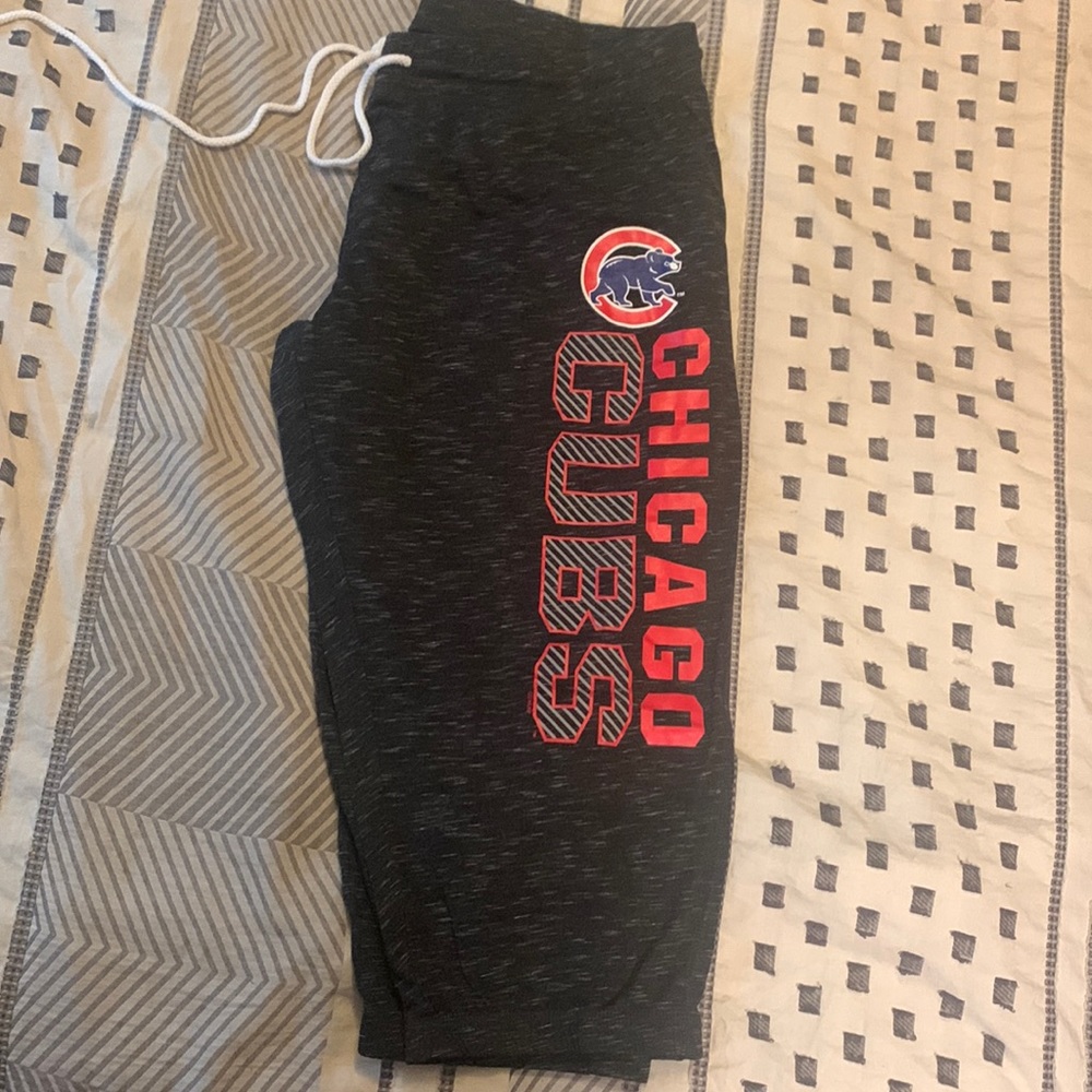 Cubs capris